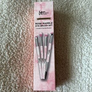 BNIB It Cosmetics Brushes for Ulta Rose Marble Eye Brush set